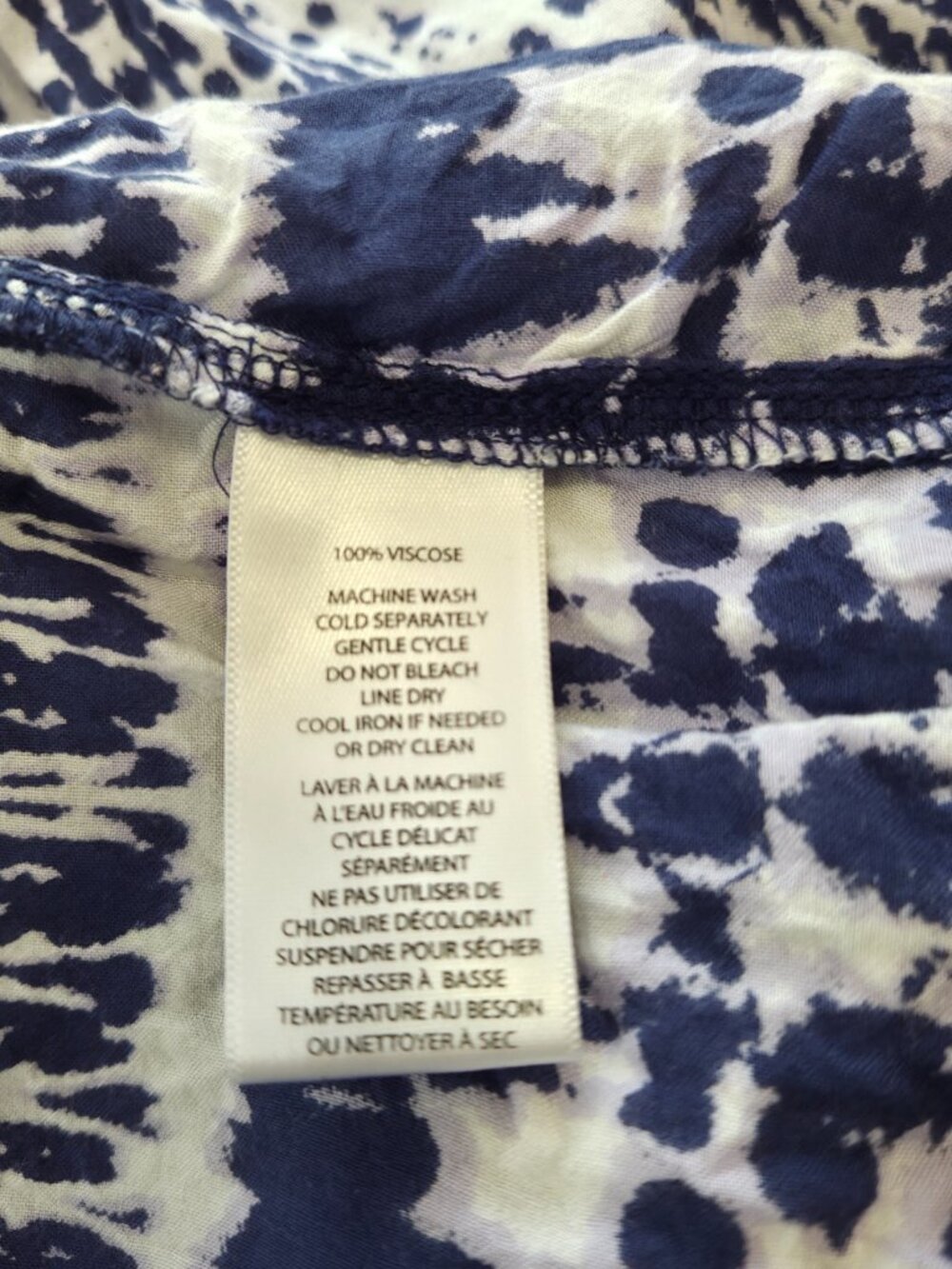BLL New York Blue White Batik Boho Top Size S/P - Picture 4 of 7
